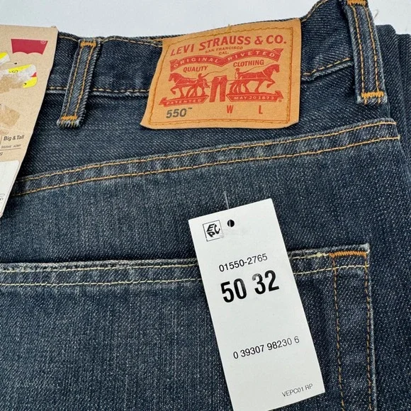 NEW Levis 550 Relaxed Fit Jeans Mens 50x32 Blue Dark Wash Denim 01550-2765 NWT - Picture 7 of 13